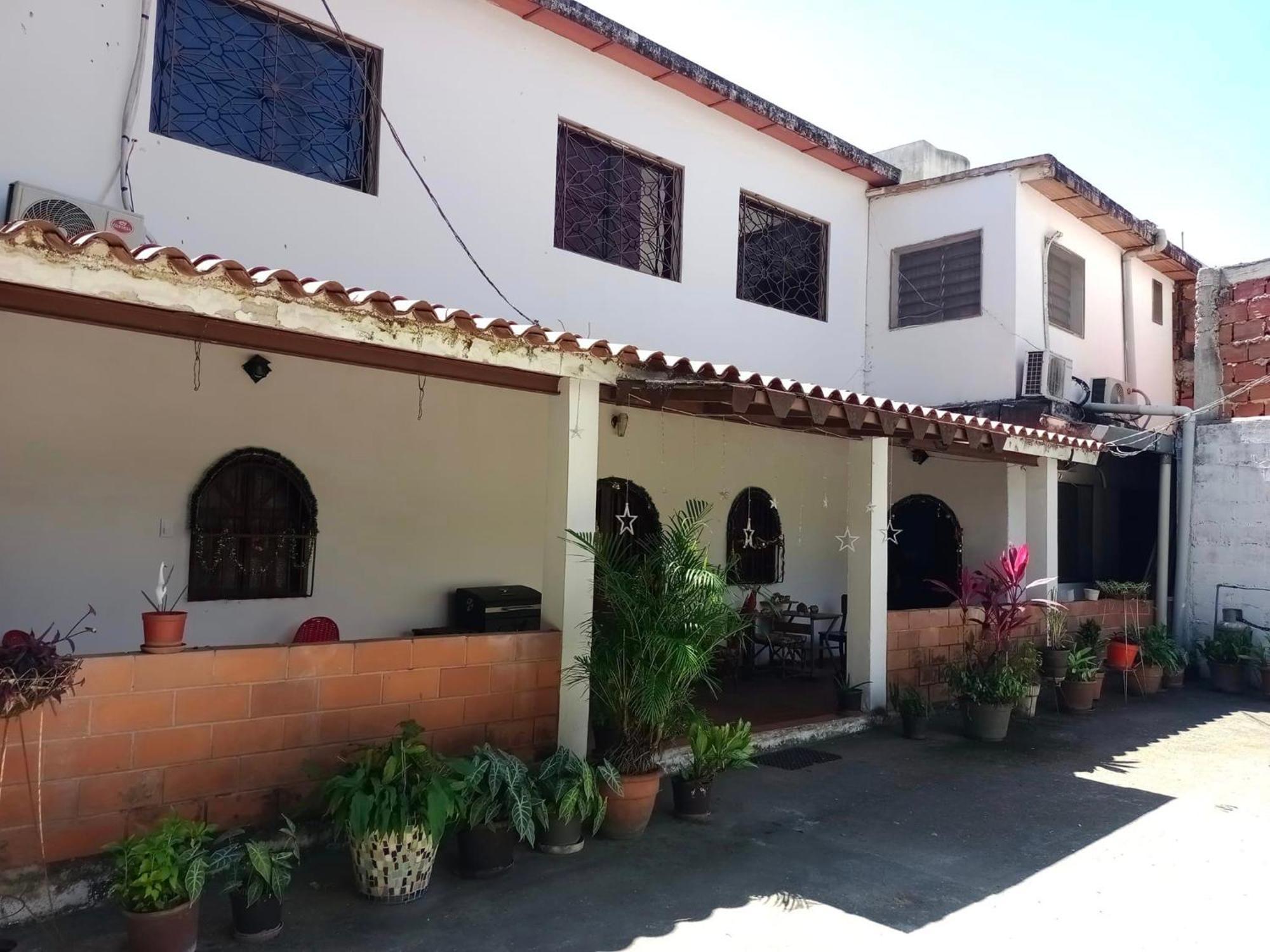 Donde Rafa Hotel Maracay Buitenkant foto